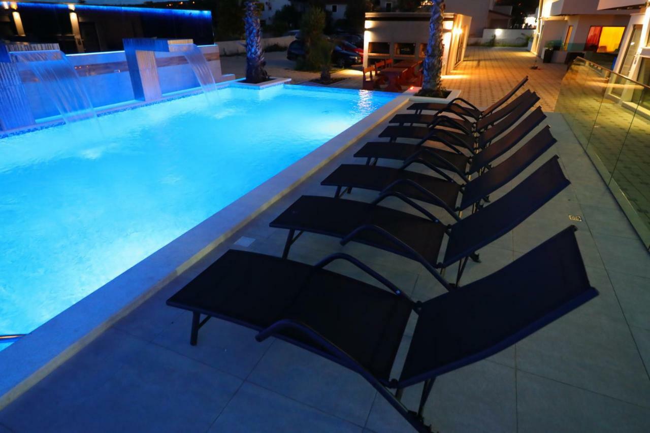 Boutique Residence Cosmopolis Bibinje Luaran gambar